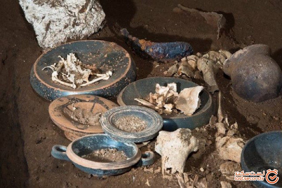 قبر رومی دست‌نخورده‌ای که با بولدوزر کشف شد