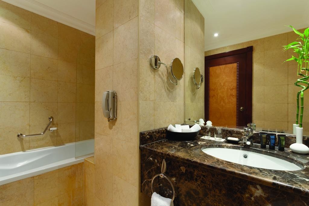 Wyndham Grand Regency Doha (15).jpg