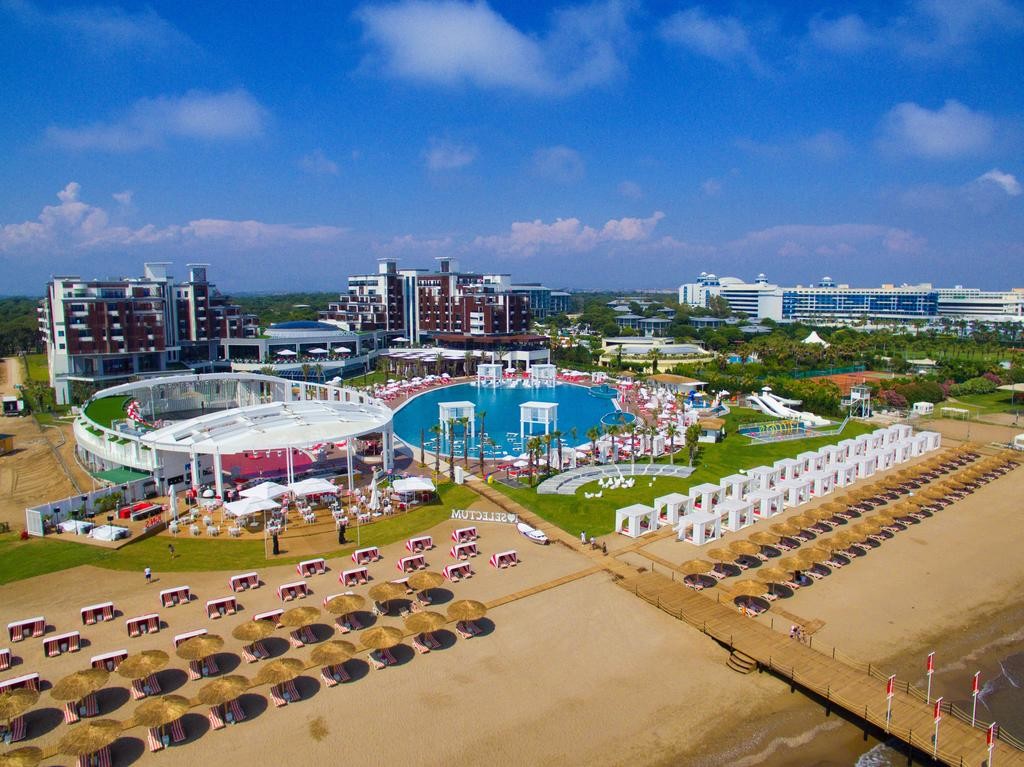 Selectum Luxury Resort (25).jpg
