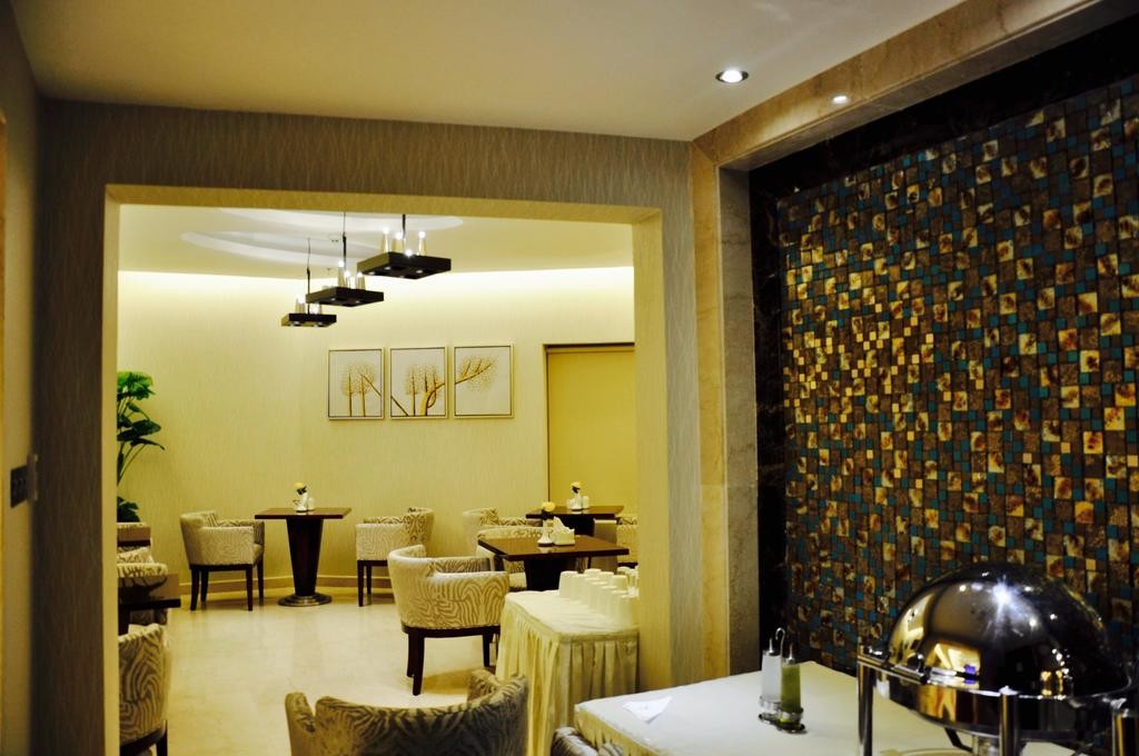 Asherij Hotel (5).jpg