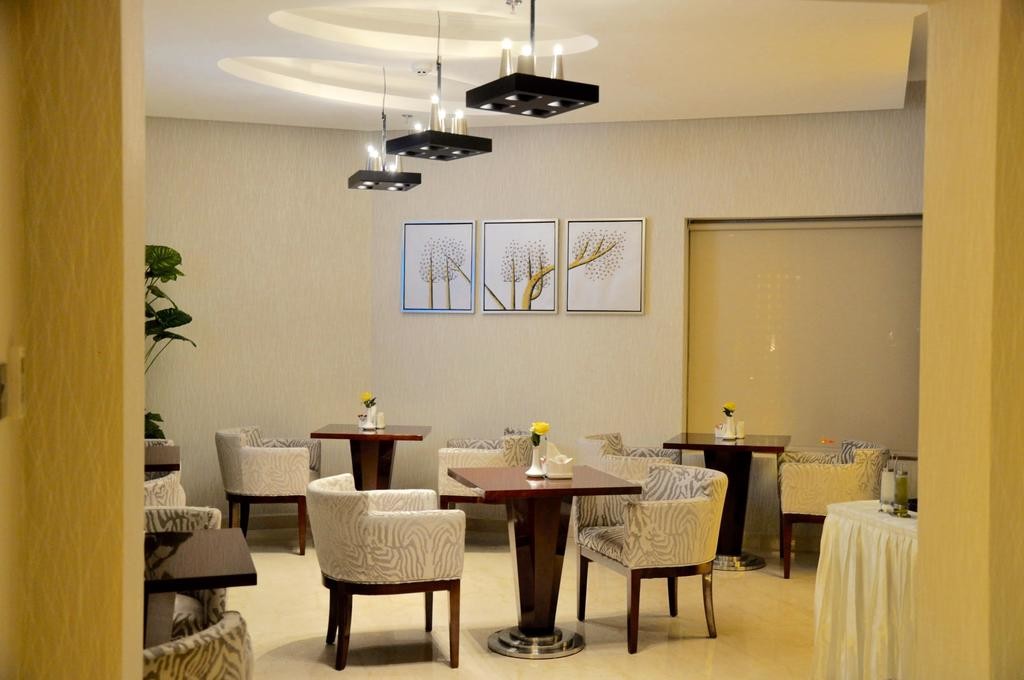 Asherij Hotel (6).jpg