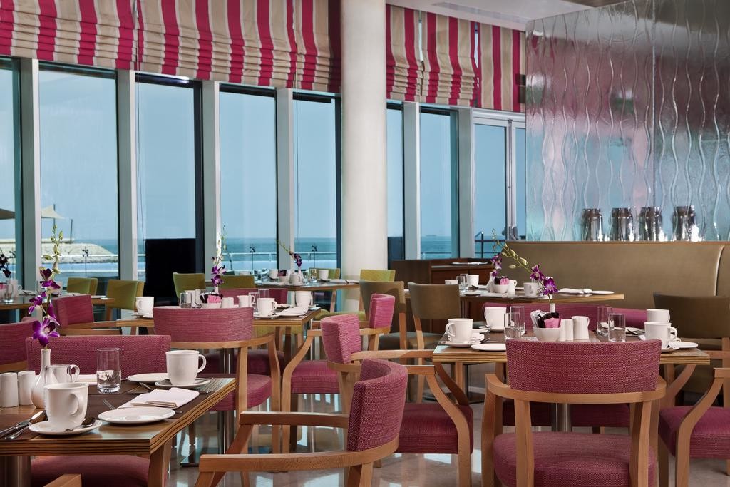 Hilton Doha (2).jpg