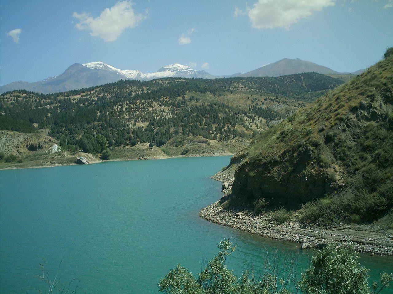 Lake of Latyan Dam lavasan (2).jpg