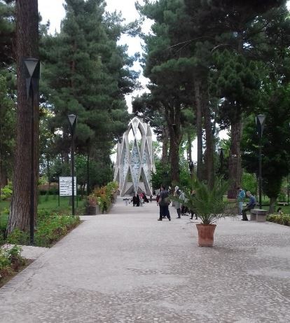 Mausoleum of Omar Khayyam.JPG