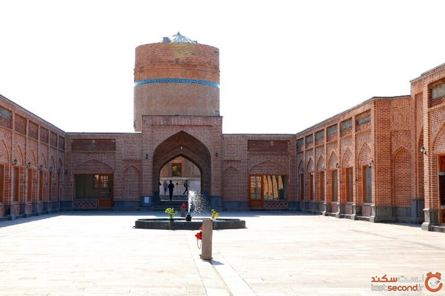 آرامگاه  شیخ حیدر، پدر شاه اسماعیل در مشکین شهر