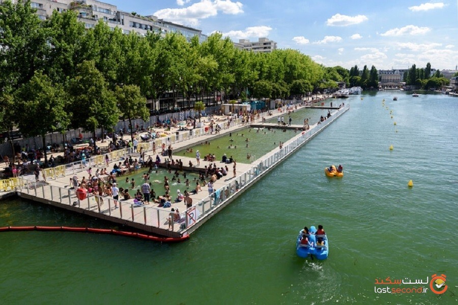 پاریس برای تفریح با رعایت فاصله اجتماعی رودخانه سن را به یک سینمای شناور تبدیل می‌کند