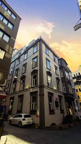 The Independent Hotel Taksim (4).jpg