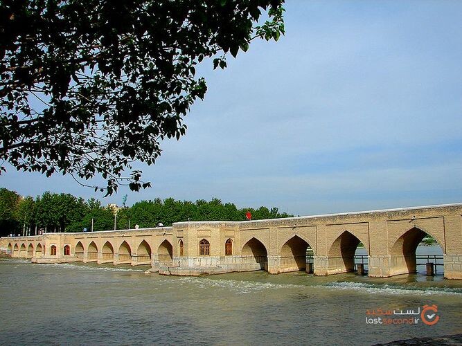 پل چوبی، تنها پل اختصاصی شاه عباس
