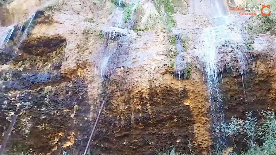 آبشار چیکون و مورزیان بکر و زیبا
