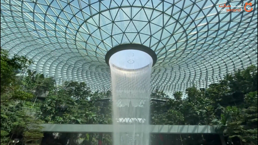 زیباترین فرودگاه جهان در سنگاپور