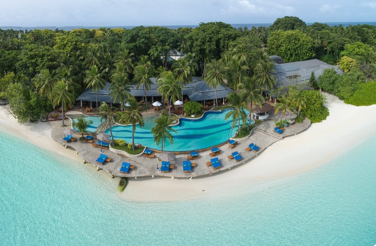Royal Island Resort & Spa (2).jpg