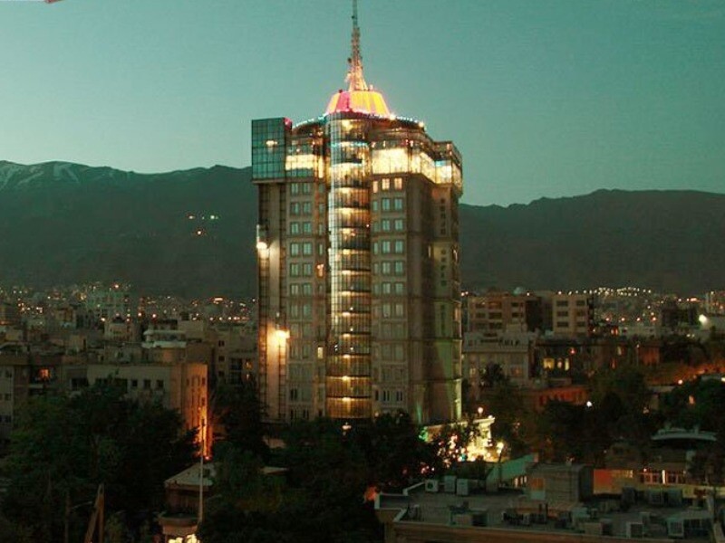 Borje Sefid Hotel Pasdaran (1).jpg