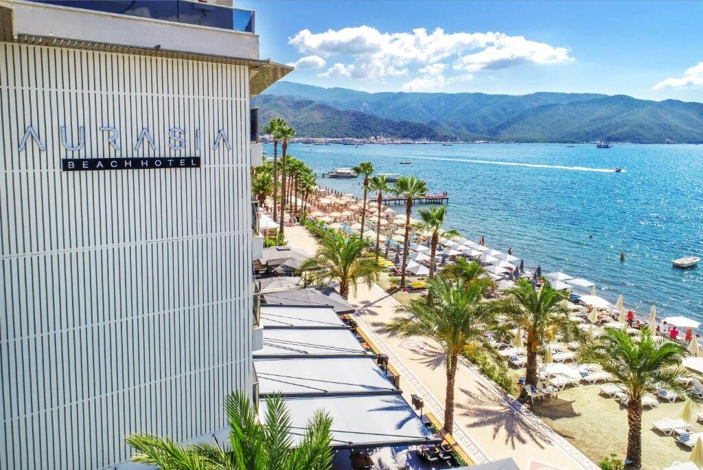 Отель point beach. Aurasia Beach Hotel Мармарис Турция. Point Beach Hotel 4 Мармарис. Malibu Resort Hotel 3 Турция Кемер. Quadas Hotel Marmaris.