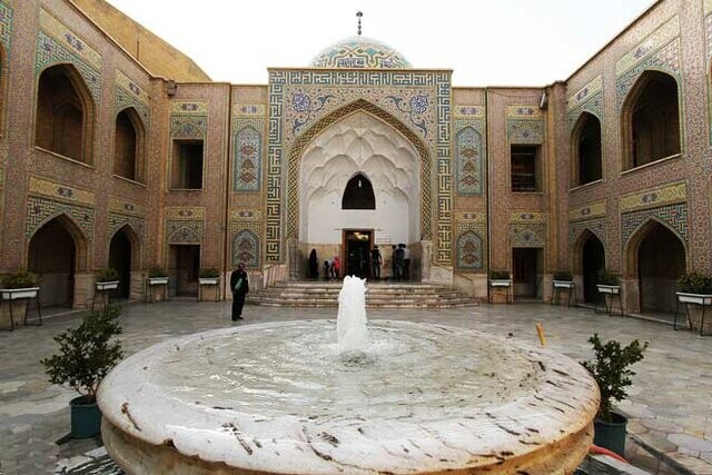 4 جاذبه پنهان در مشهد که بین مردم مقدس است