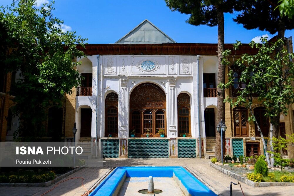 تکیه بیگلربیگی؛ از زیباترین بناهای قاجاری در کرمانشاه