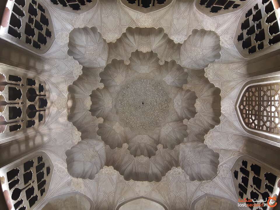 کافه قیصریه اصفهان
