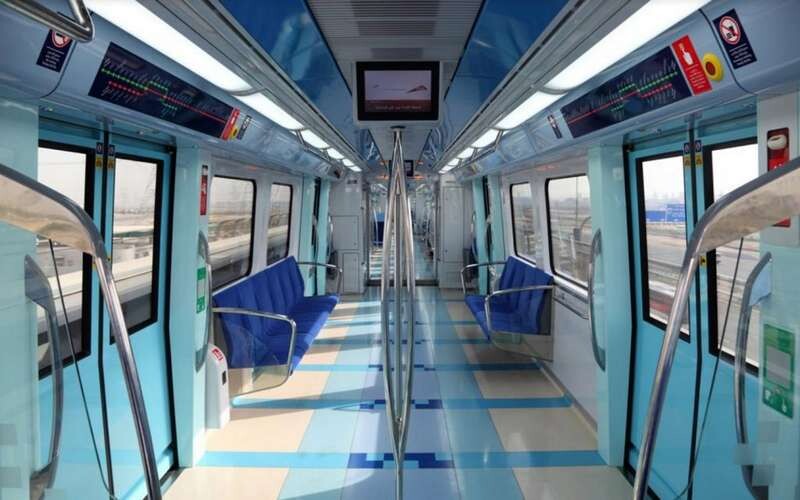 نمای داخلی مترو دبی