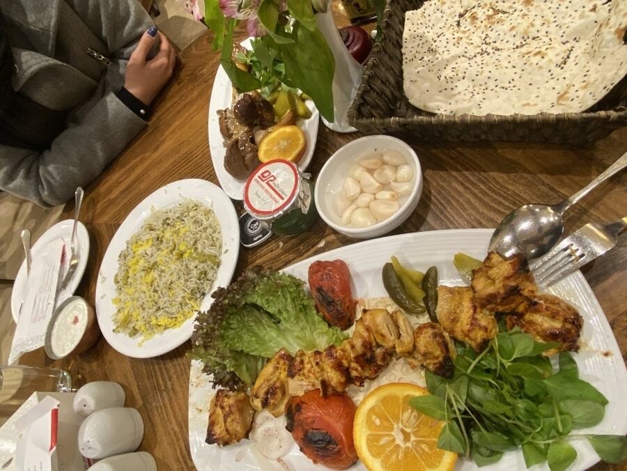Lastsecond.ir-tehran-best-restaurants-orkide-kambiz-a.jpg