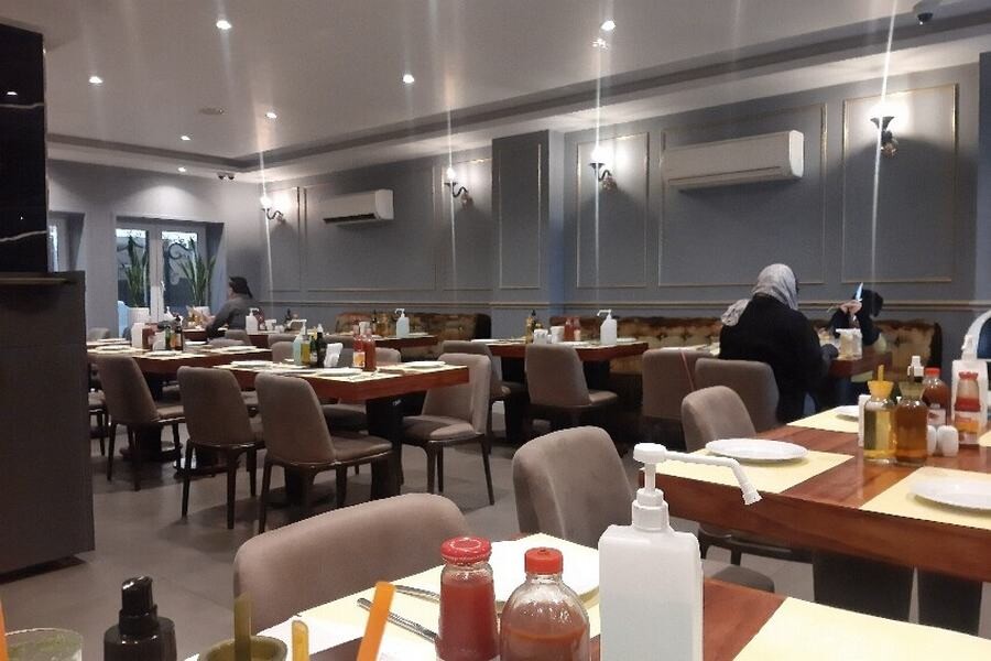Lastsecond.ir-tehran-best-restaurants-senso-پروانه-کشاورز.jpg