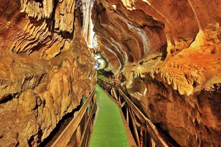 Çal-Mağarası-Trabzon-Mağarası.jpg