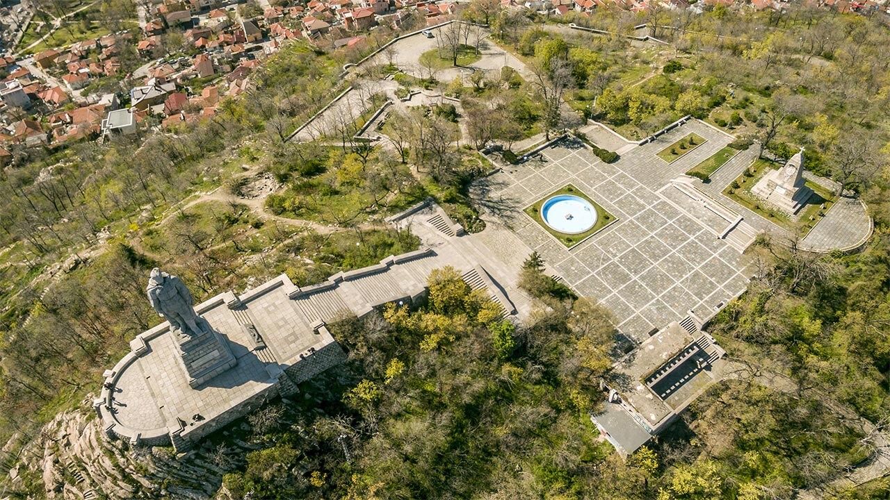 plovdiv-alyosha-monument-2.jpg
