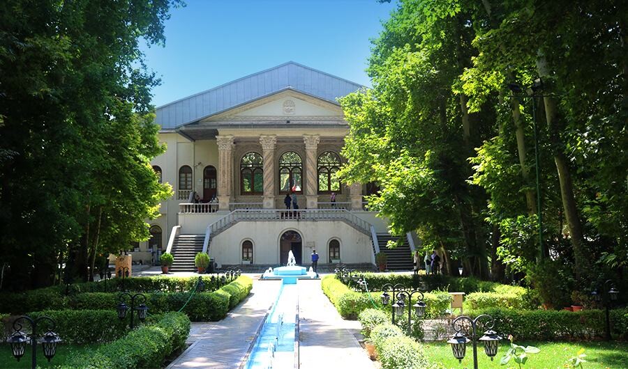 Lastsecond.ir-tehran-best-attractions-ferdows-garden.jpg