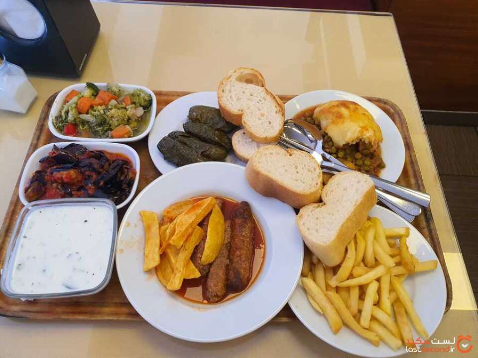 ناهار خیابان استقلال12.jpg