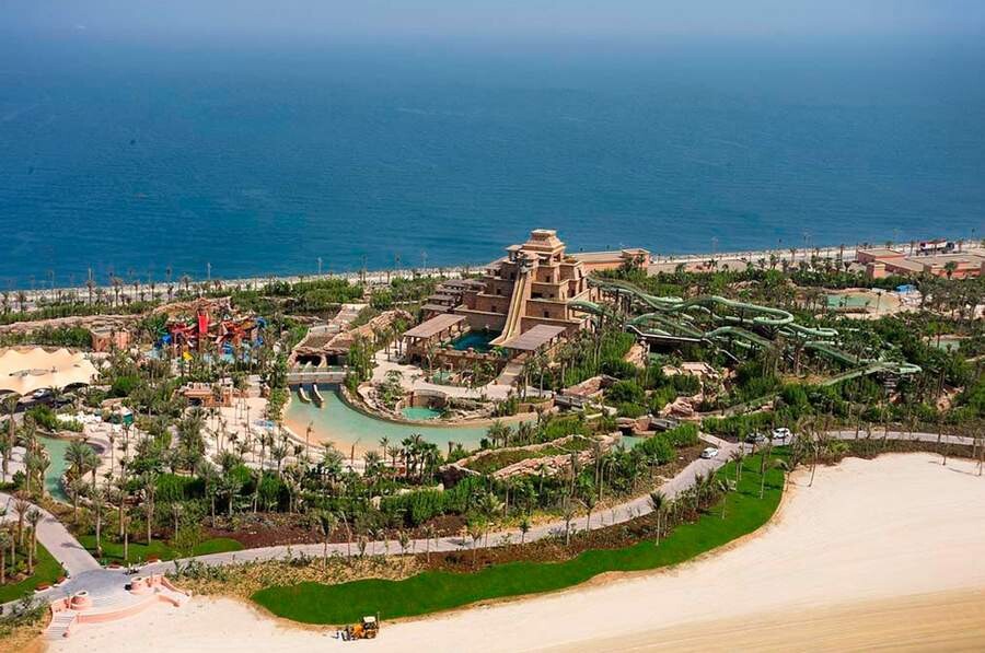 9-Aquaventure-Waterpark-Atlantis-The-Palm-Dubai-UAE-3200x700-c.jpg