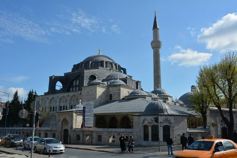 Istanbul36_Kilic Ali Pasa Mosque01.jpg