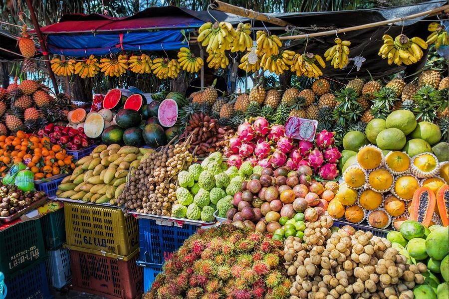 Lastsecond.ir-thailand-food-prices-fruits.jpg