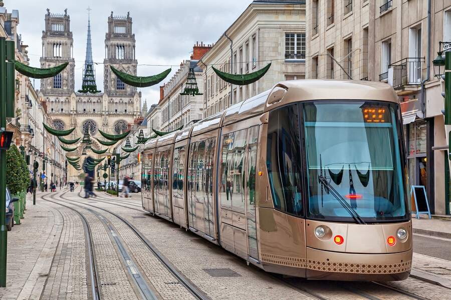 tram-orleans-france.jpg