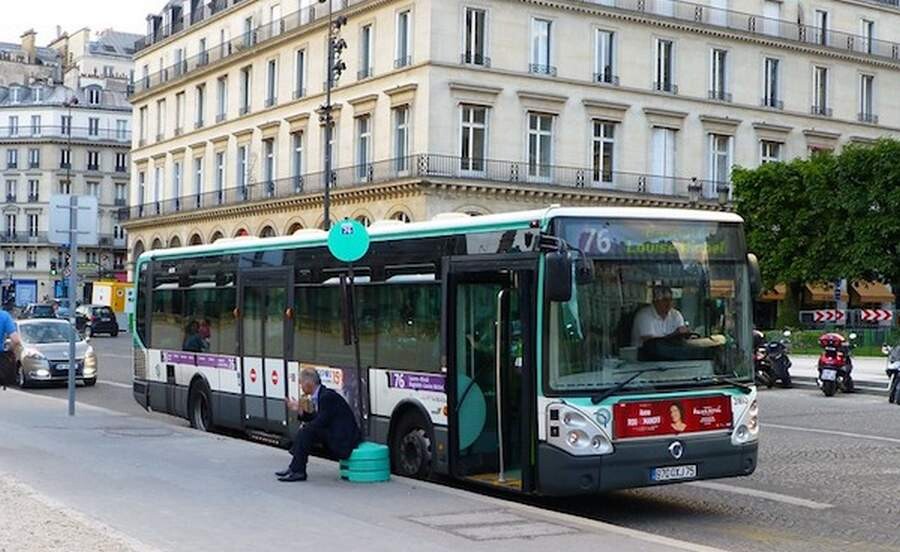 paris-bus.jpg