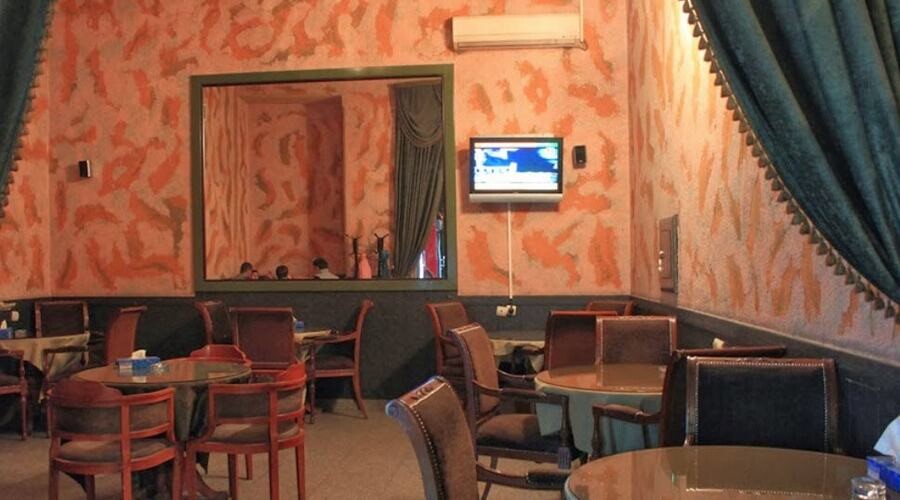 lastsecond.ir-best-iranian-restaurants-in-yerevan-shah-pizza.jpg