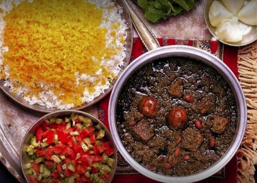 lastsecond.ir-best-iranian-restaurants-in-yerevan-shahrzad-2.jpg