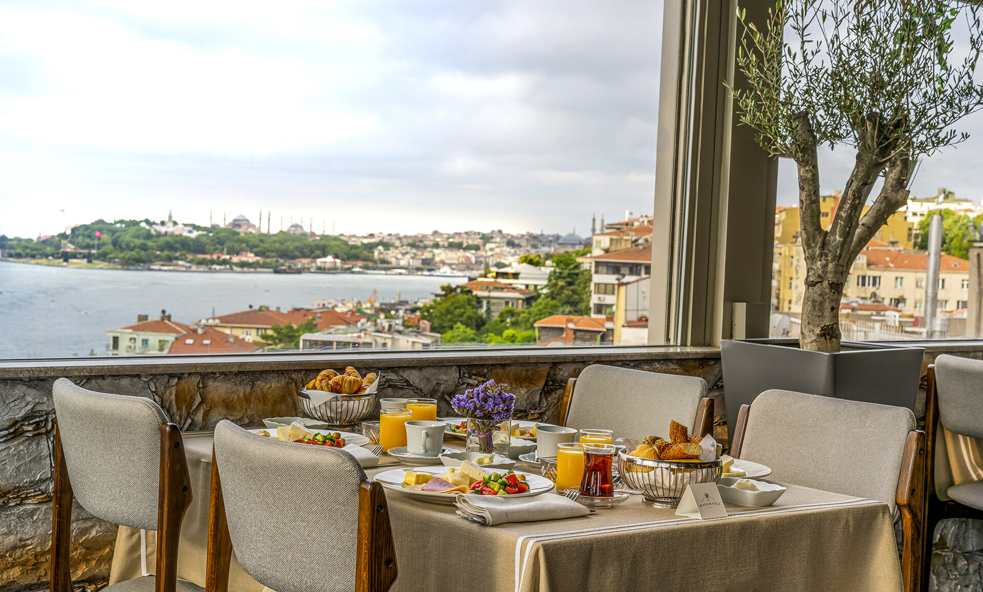 The-Artisan-Istanbul-MGallery-Hotel-Madam-Niça-Breakfast-1.jpg