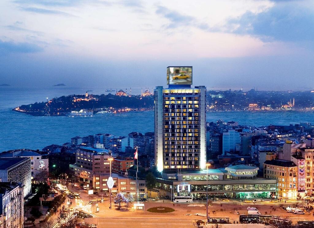 بهترین هتل های ۴ ستاره استانبول از نظر مسافران