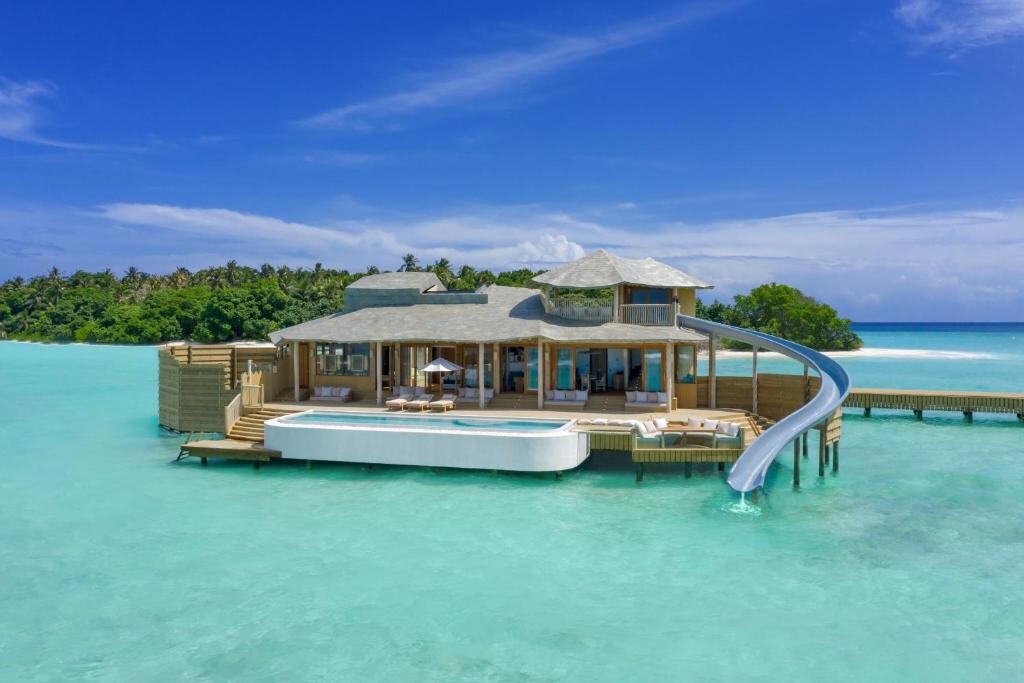 lastsecond.ir-luxury hotels in maldives4jpg.jpg
