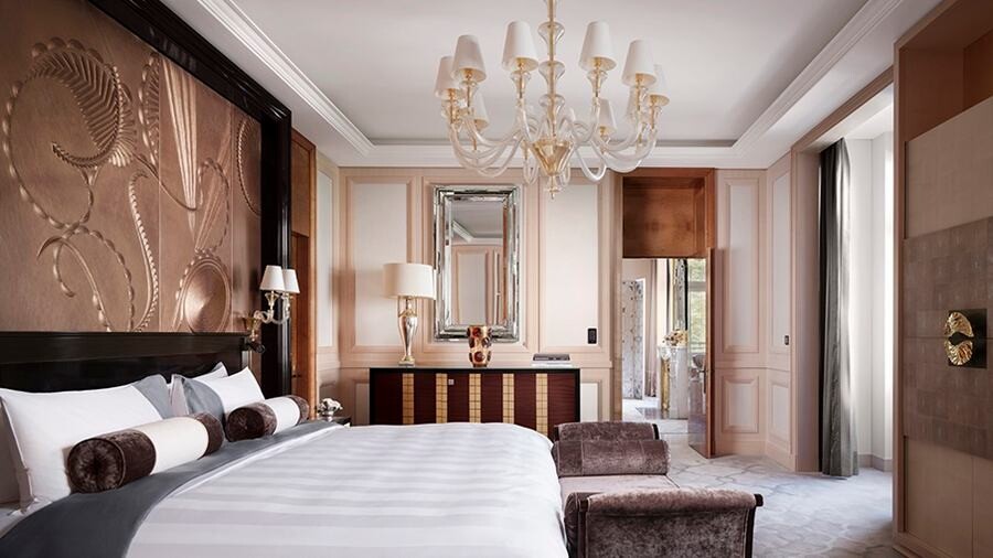 Lastsecond.ir-paris-best-hotels-The-Peninsula4.jpg