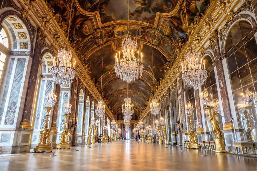 Lastsecond.ir-best-attractions-of-paris-Chateau-de-Versailles.jpg