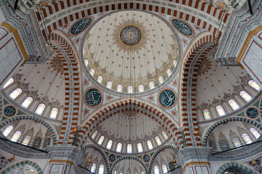 lastsecond.ir-istanbul-sightseeing-around-metro-Fatih-Mosque.jpg