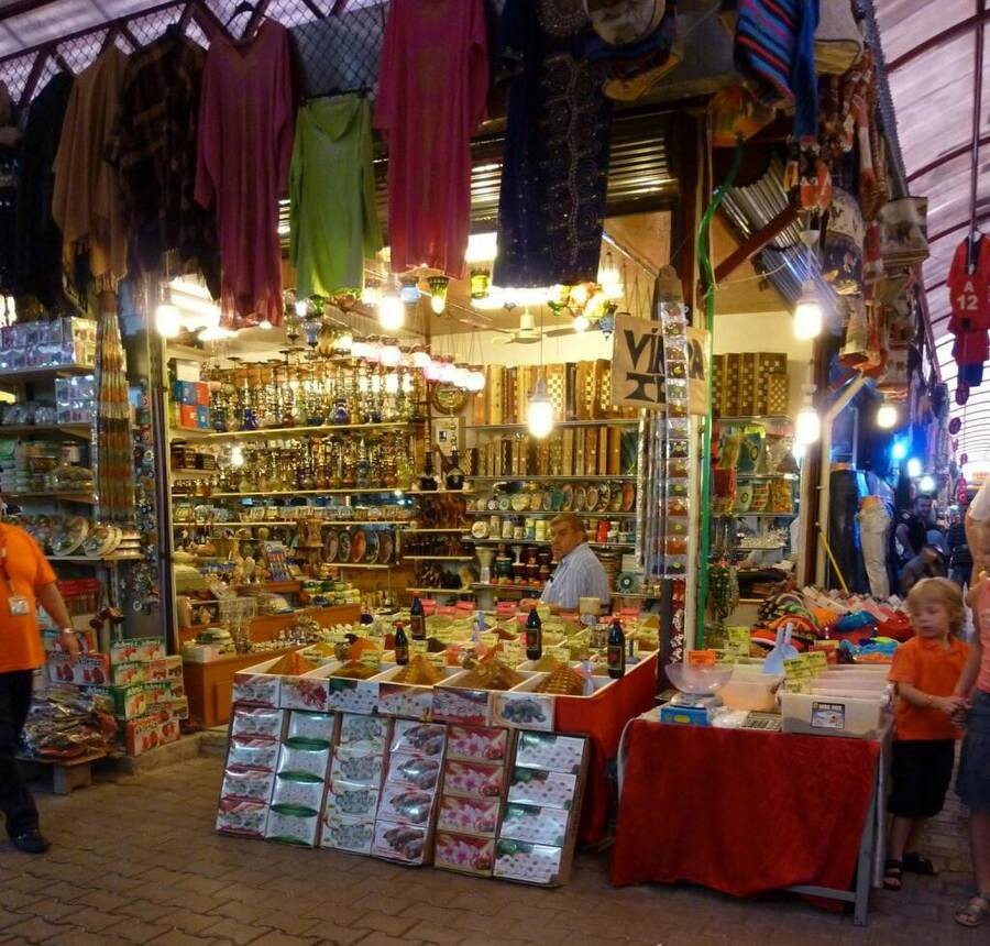lastsecond.ir Antalya Old Bazaar.jpg