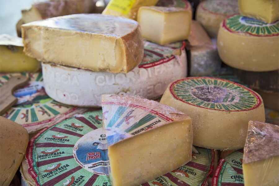 پنیر میلان.jpg