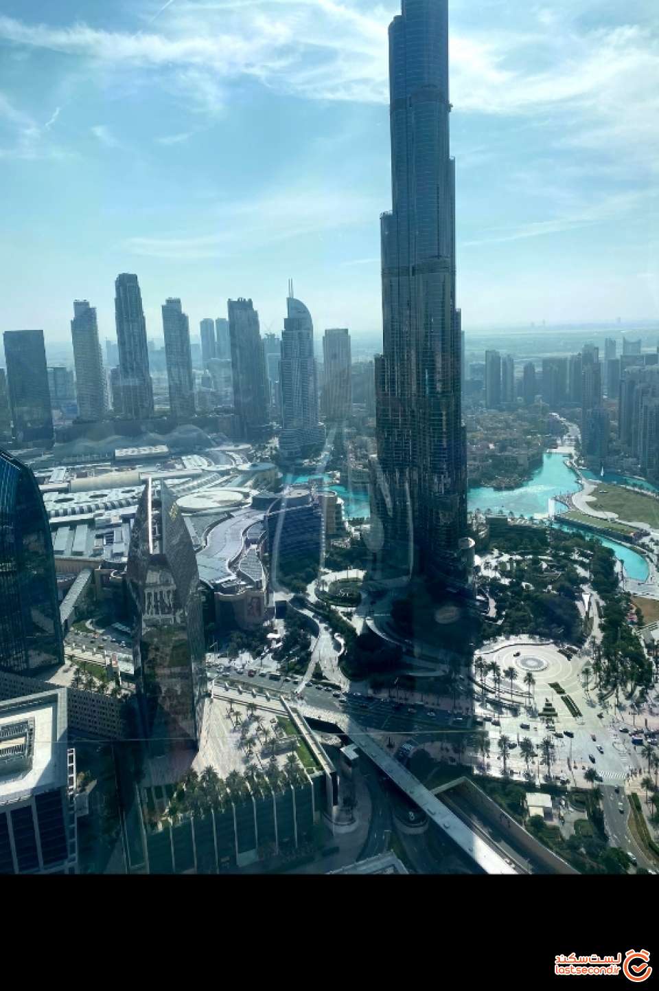 منظره برج خلیفه و برج العرب از اسکای ویو