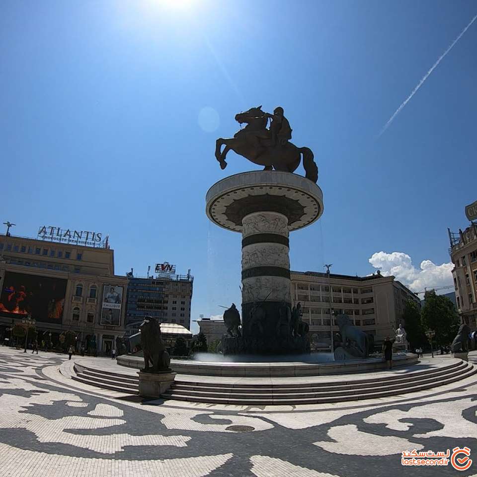 مجسمه با شکوه اسکندر مقدونی