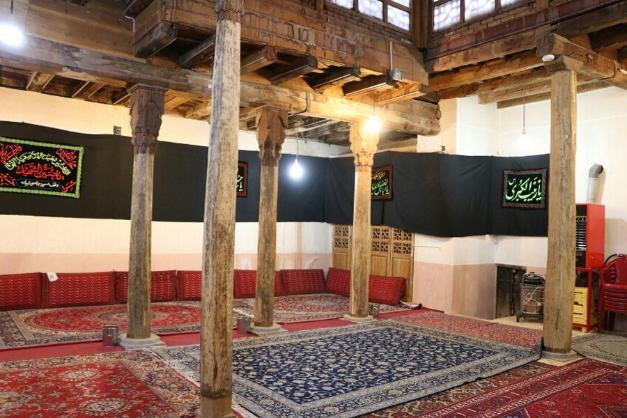 Abyaneh Central Mosque By Pourya Eghtedari.jpg