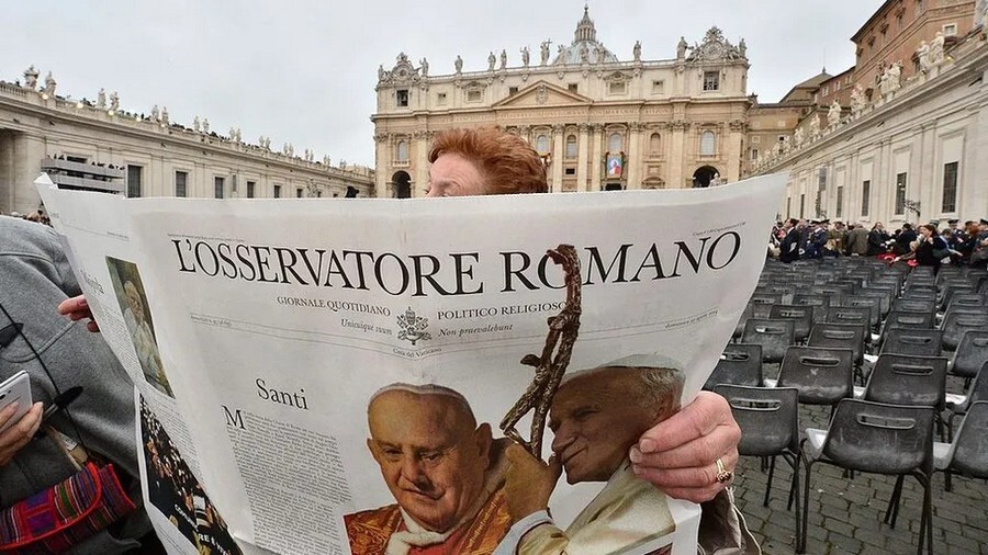 Vatican Newspapaer.jpg