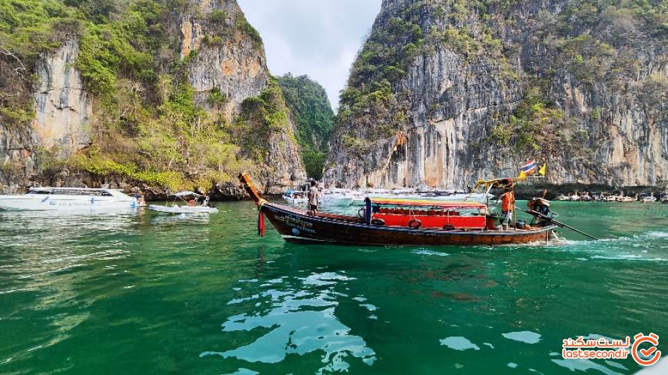 جزیره زیبای maya bay