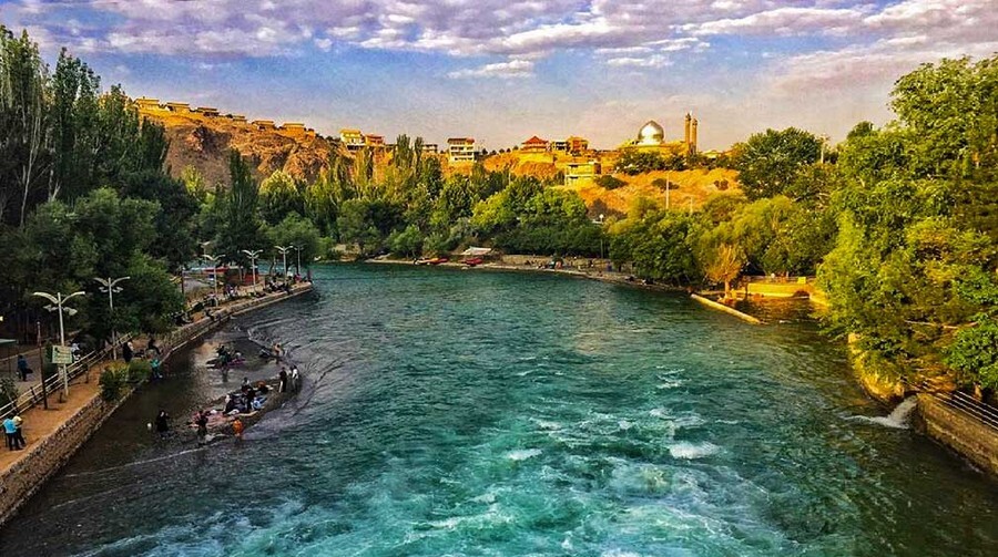 Zaman Khan Historical Bridge.jpg