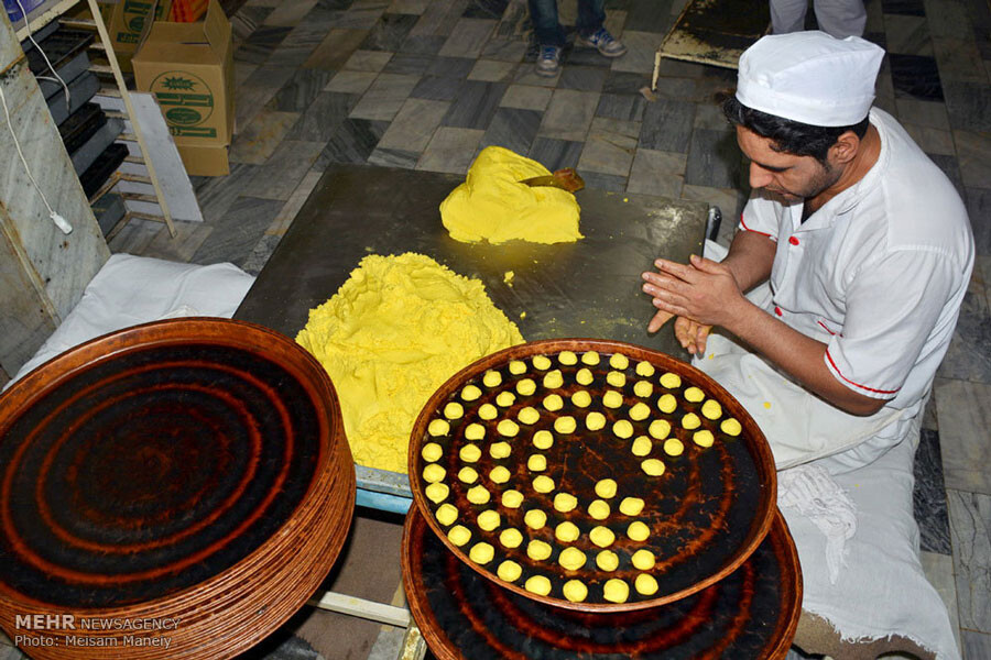 lastsecond-kermanshah-travel-guide-cake.jpg