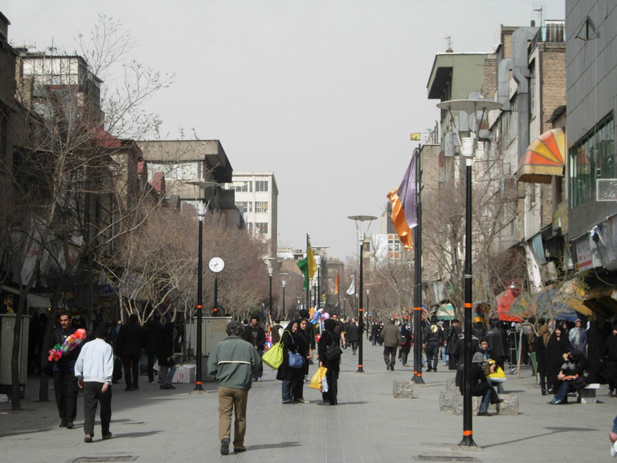 lastsecond.ir-shopping-centers-near-tehran-subway-stations-sepahsalar.jpg